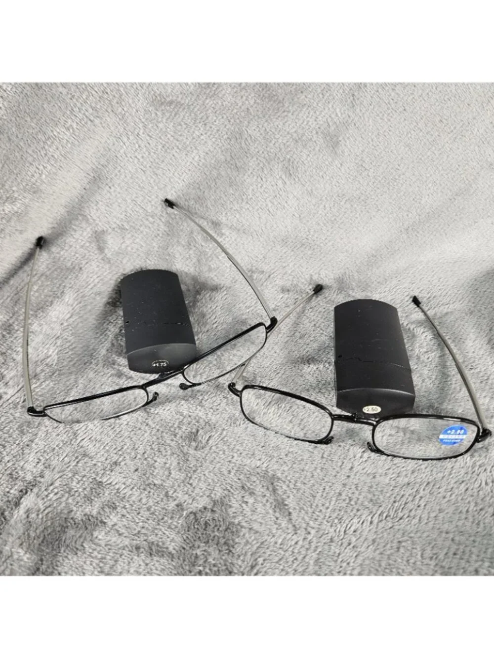 Lot of Mixed Reading Glasses Readers +1.25 +2.00 +2.50 Assorted Frames Travel 14